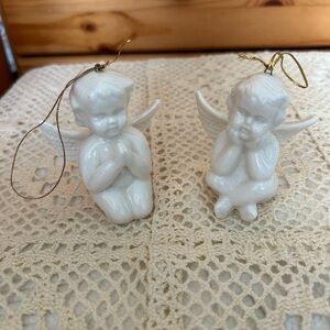 2 Ceramic white cherubs Ornaments